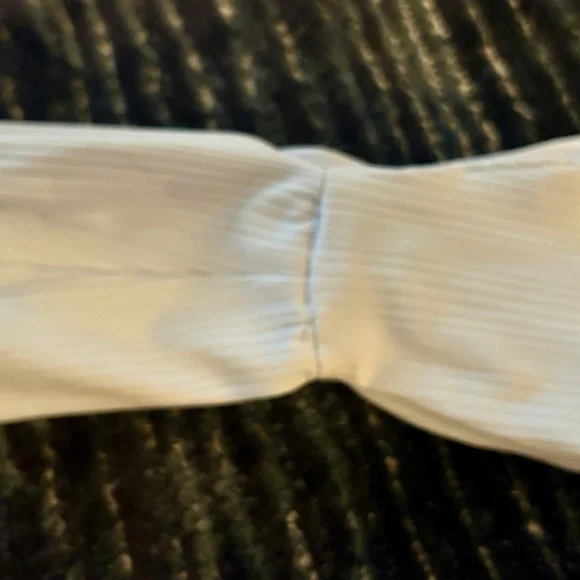 LULULEMON LIGHT BLUE TWISTED HEADBAND - Never Been Worn - Picture 5 of 6